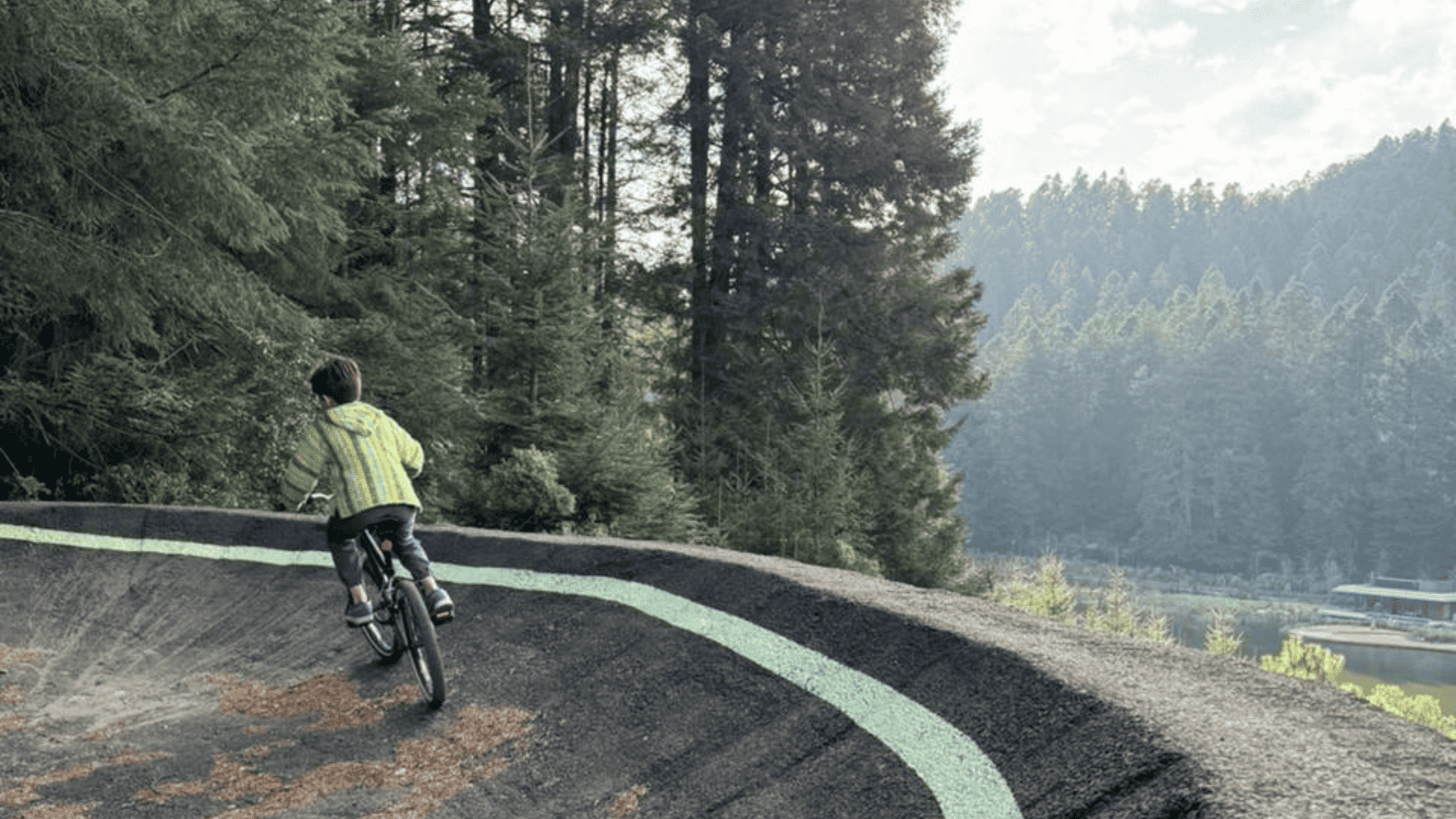 Pump track